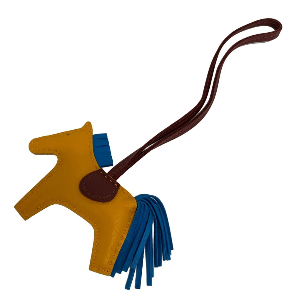 Hermès Rodeo Charm PM Bag Charm Jaune D'or Blue Zanzibar rouge ash Agneau Milo